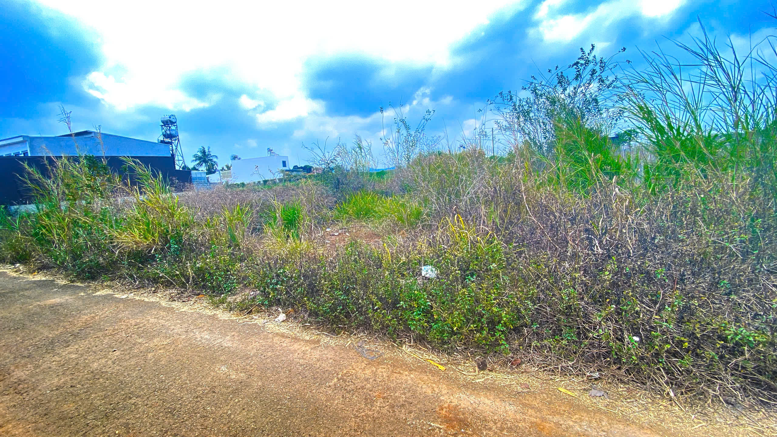 Đất phân lô hẻm hồ nam sơn, đức trọng, lâm đồng